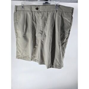 Haggar Cool 18 Mens Pleated Khaki Shorts Relaxed Fit Wrinkle Free String 38 NEW